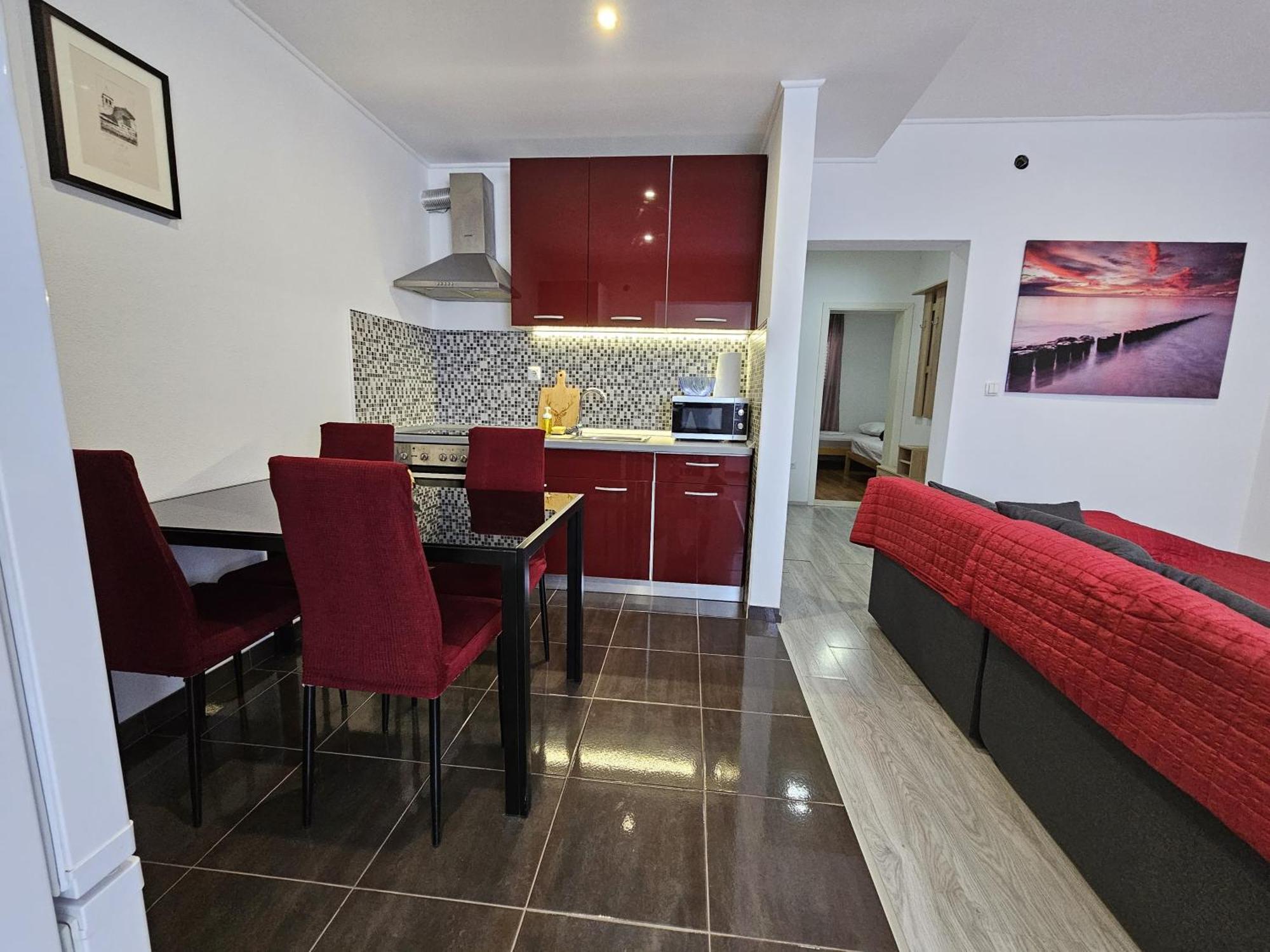 Modern Apartment Nikola In A Quiet Area Kastel Stari Exterior photo
